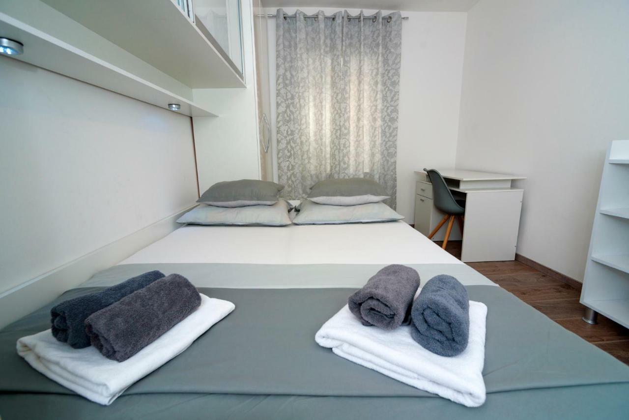 Apartments Magli Kaštela Esterno foto